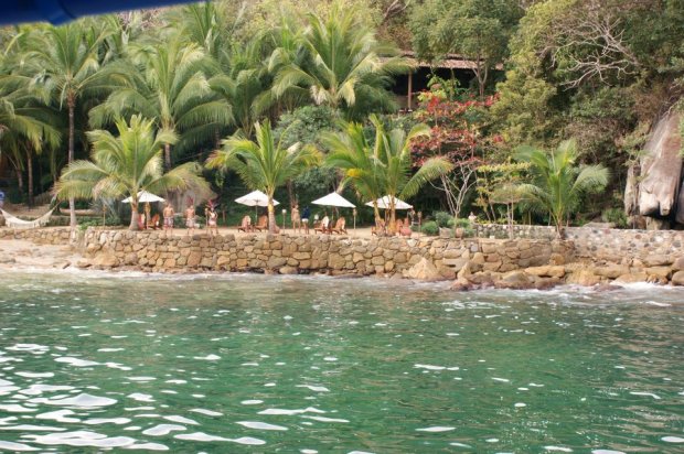 406499_384587601556903_717783976_n