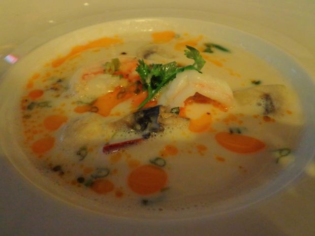 Maenaam Thai Restaurant Amsterdam Thom Kha Koeng